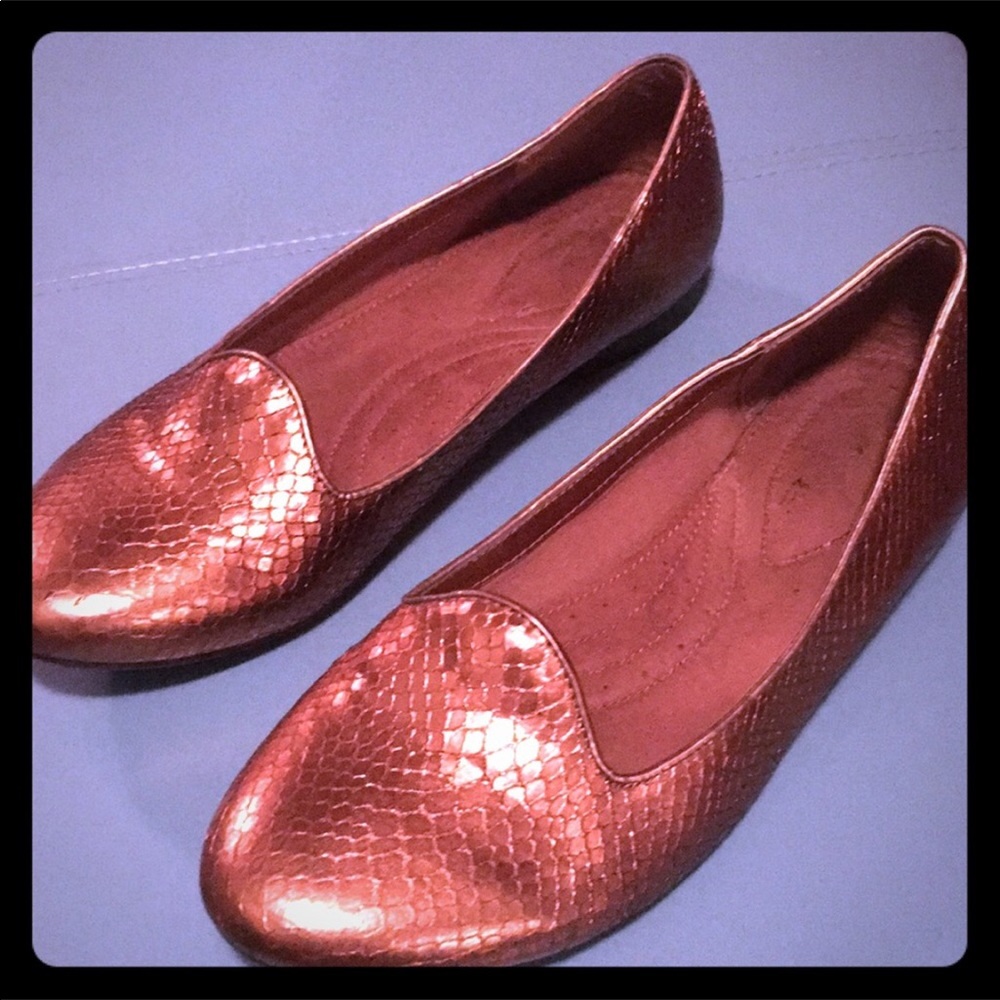 KIM ROGERS 8 flats bronze copper shoes faux snake